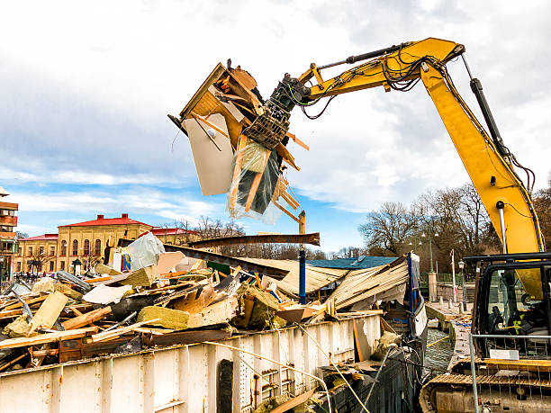 Best Full-Service Junk Removal  in Roanoke, IN